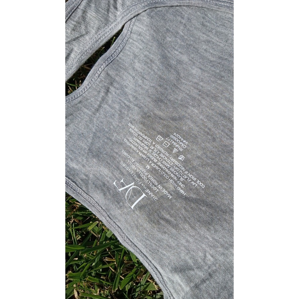 DVF Diane von Furstenberg 100% Modal Gray Racerback Tank Top Soft Lightweight XS - Picture 4 of 8